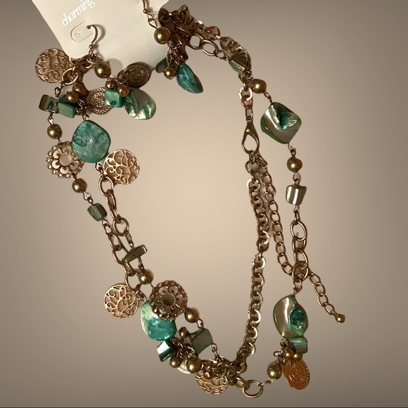 Charming Charlie Jewelry - NWT Charming Charlie Necklace & Earring Set (BG14)